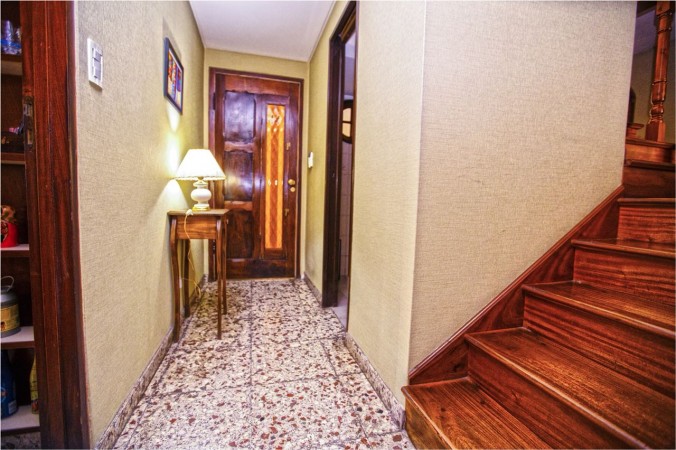 CASA CON DETALLES DE CATEGORIA Y TECNOLOGIA