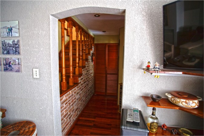 CASA CON DETALLES DE CATEGORIA Y TECNOLOGIA