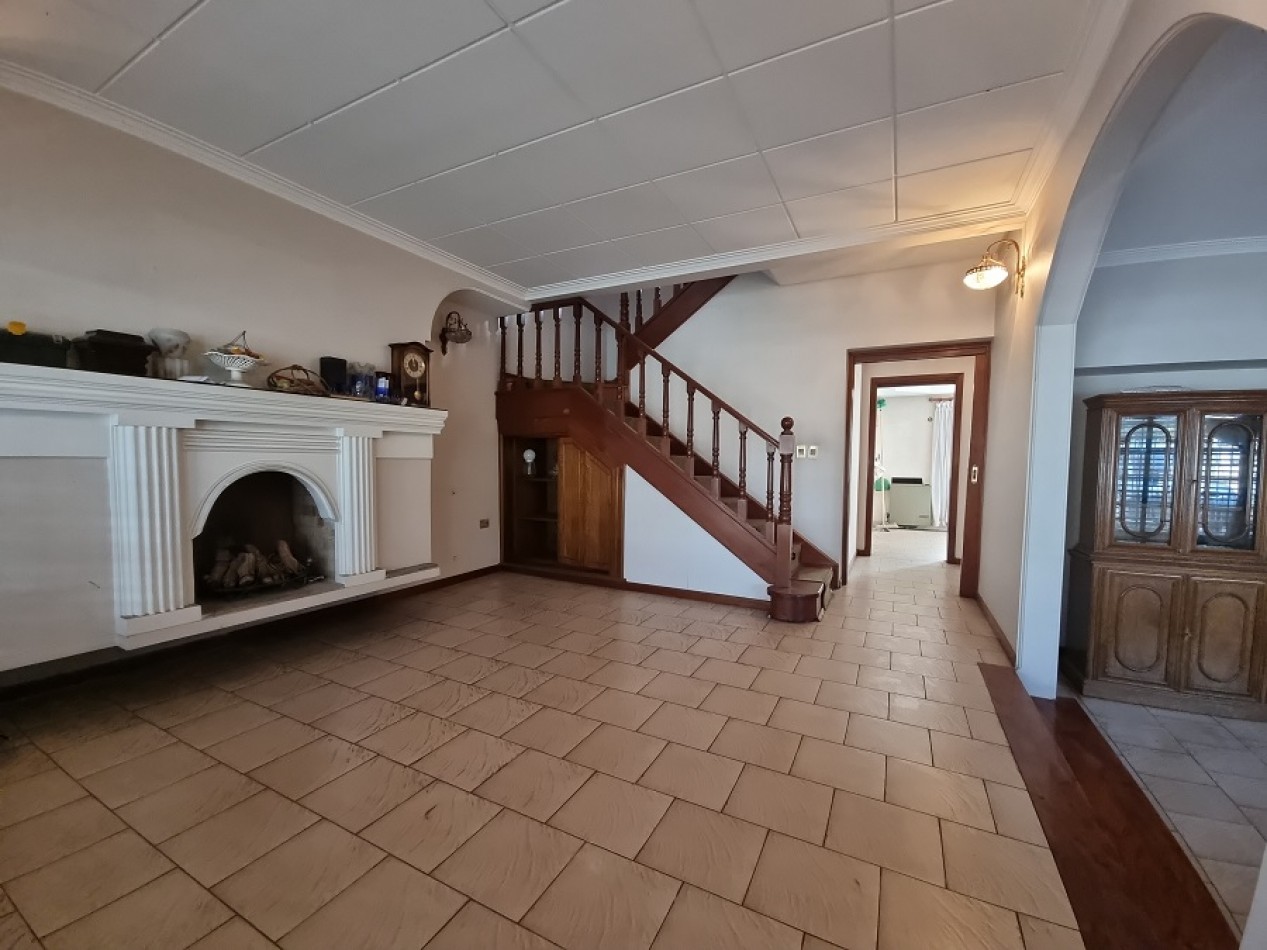 CHALET EN 3 PLANTAS