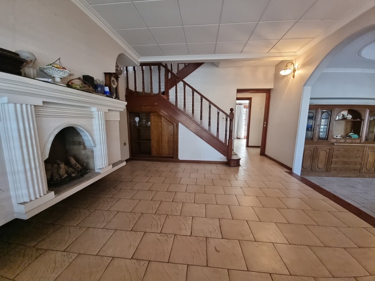 CHALET EN 3 PLANTAS