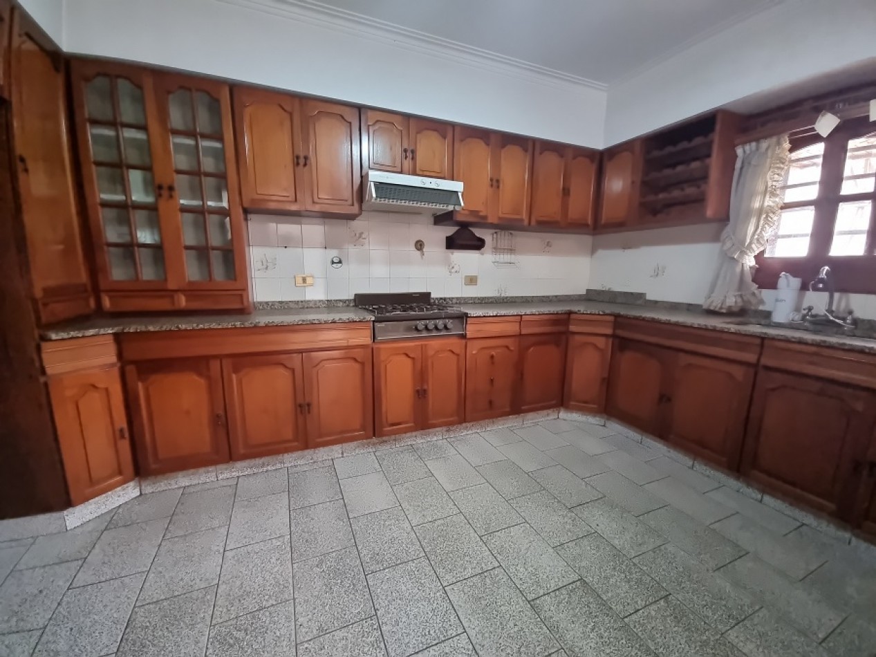 CHALET EN 3 PLANTAS