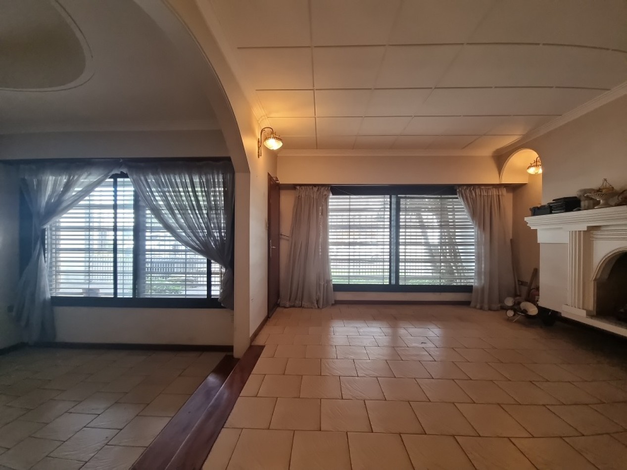CHALET EN 3 PLANTAS