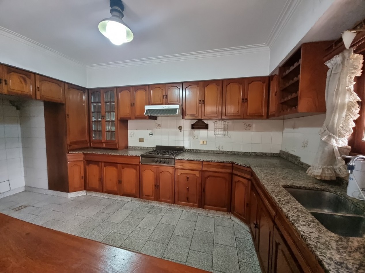CHALET EN 3 PLANTAS