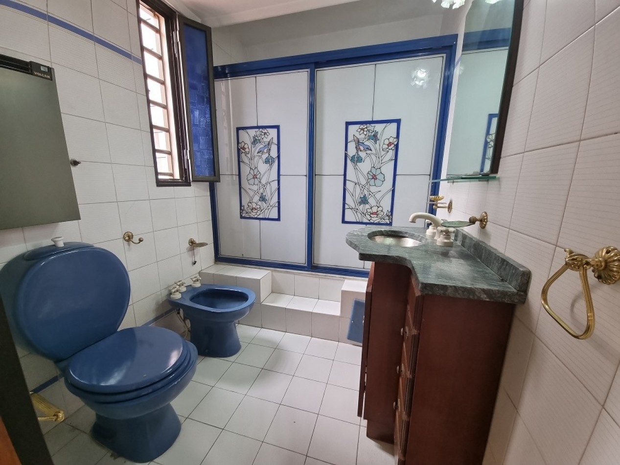 CHALET EN 3 PLANTAS