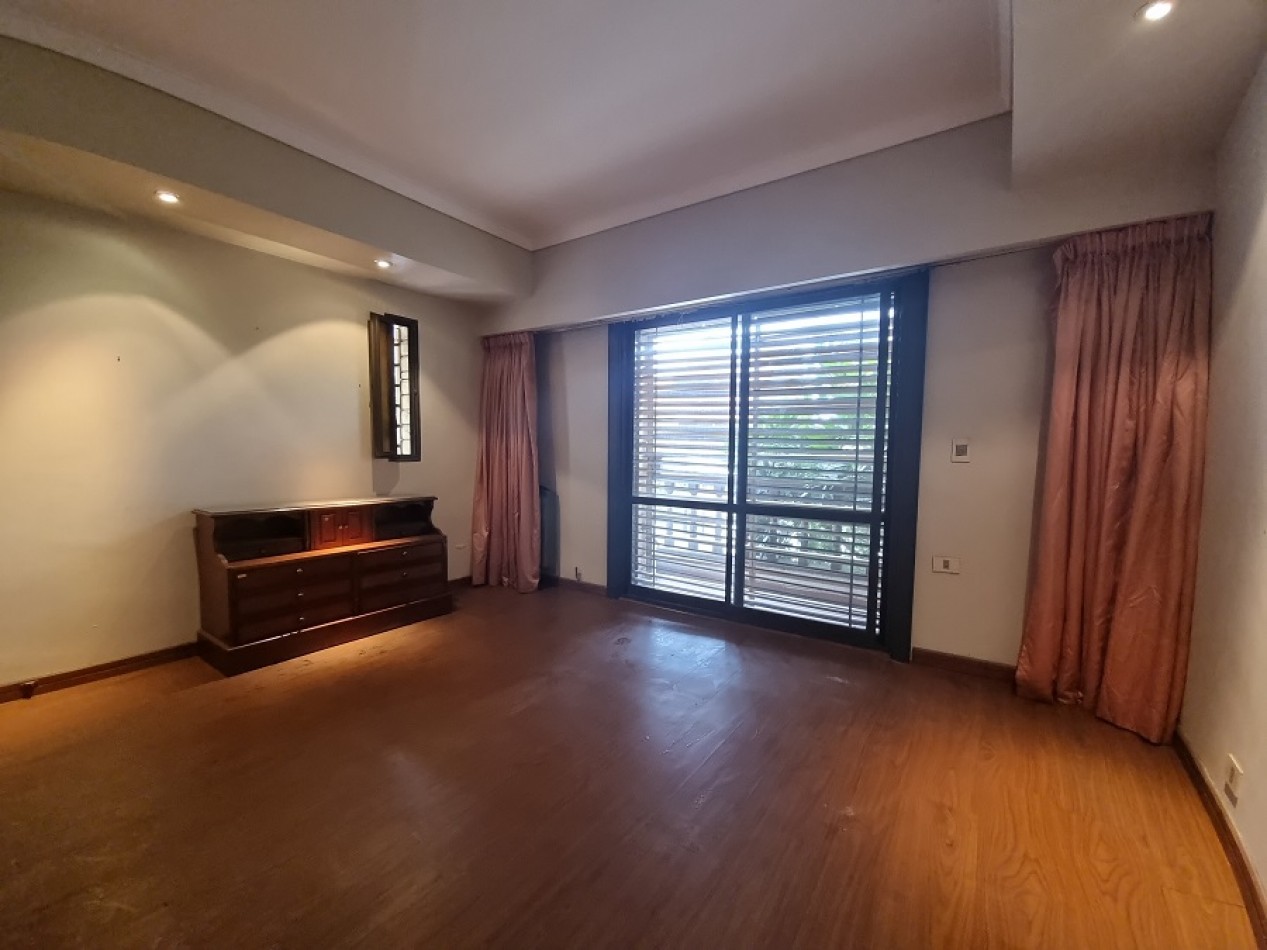 CHALET EN 3 PLANTAS