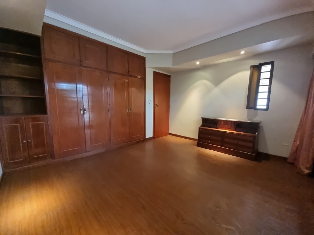 CHALET EN 3 PLANTAS