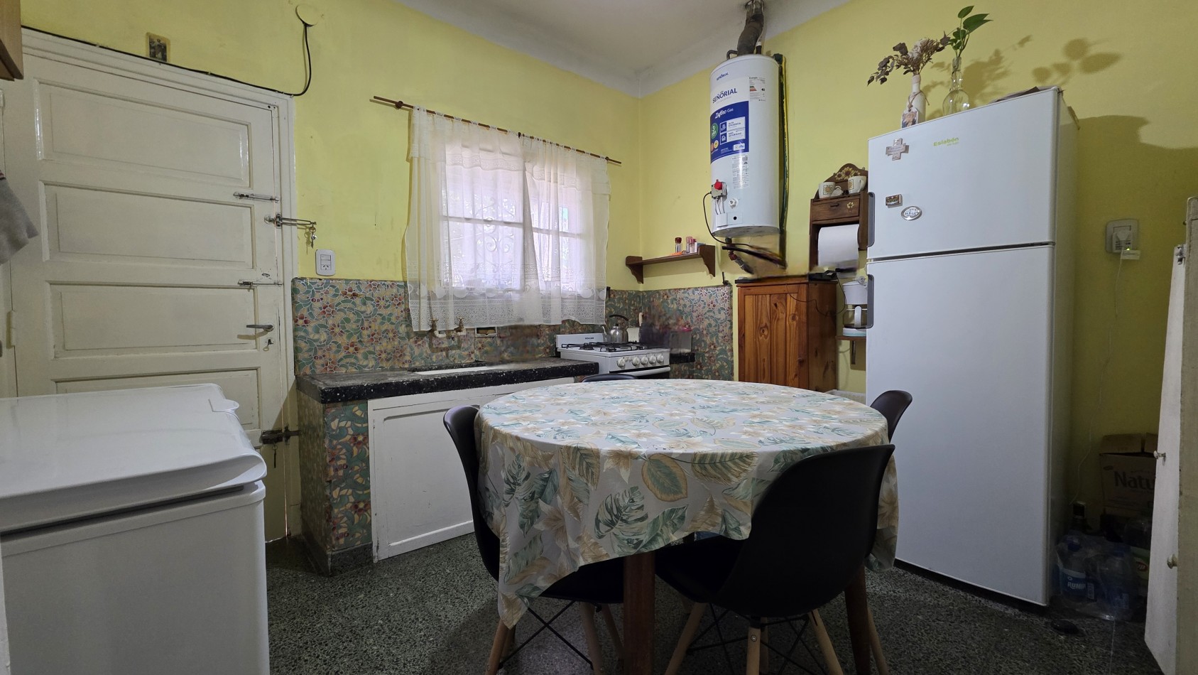 CASA MUY BUEN BARRIO