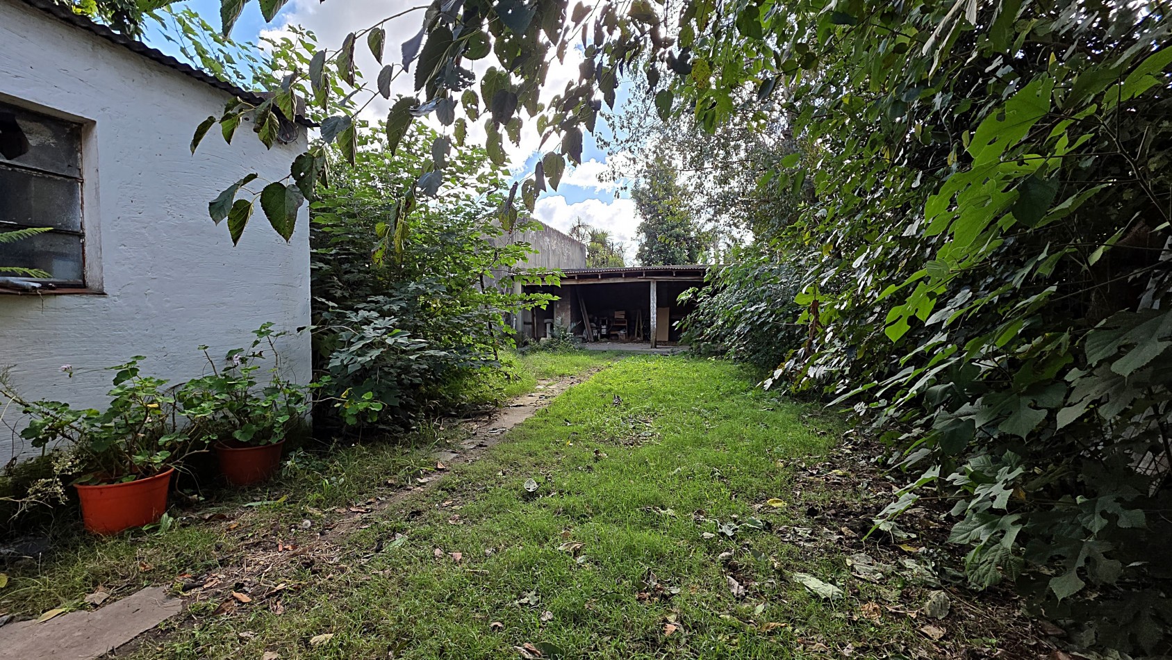 CASA MUY BUEN BARRIO