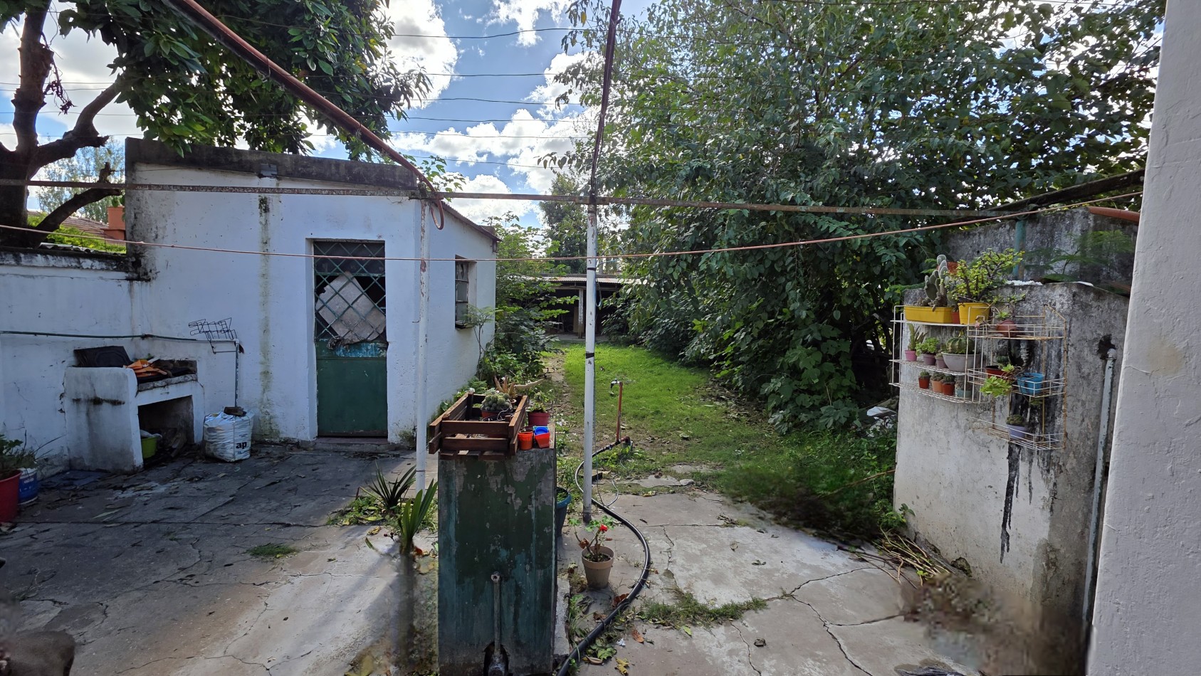 CASA MUY BUEN BARRIO
