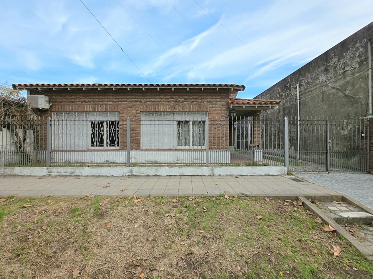 CHALET 3 AMB CON PARQUE