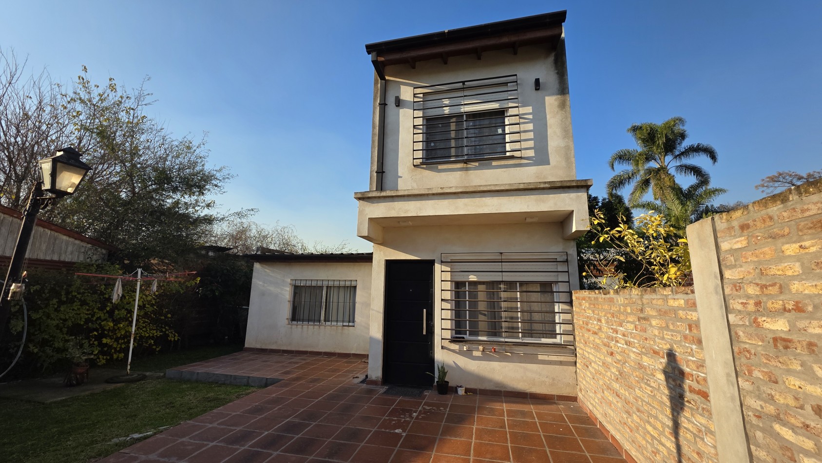 CASA CON PARQUE Y POSIBILIDAD DE FINANCIACION