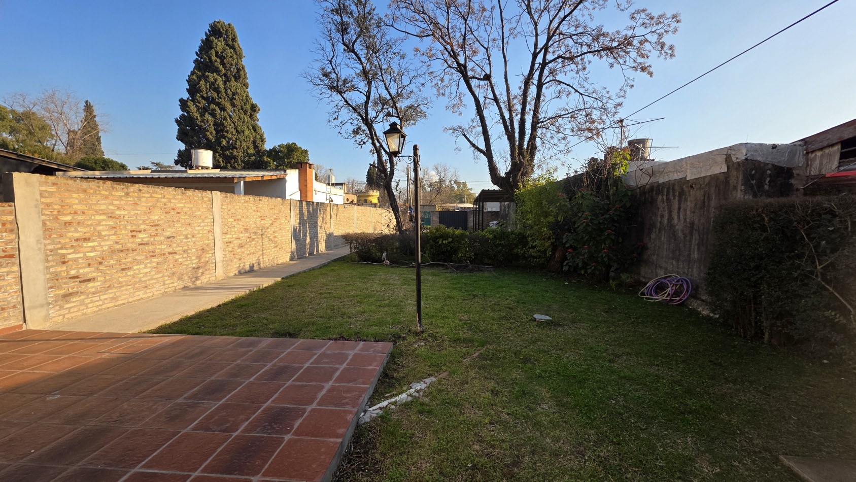 CASA CON PARQUE Y POSIBILIDAD DE FINANCIACION