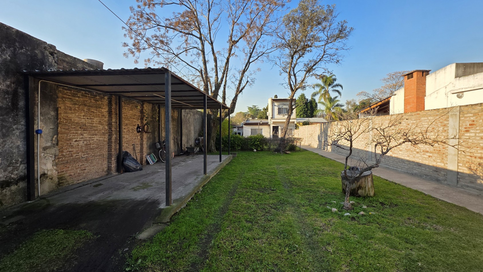 CASA CON PARQUE Y POSIBILIDAD DE FINANCIACION