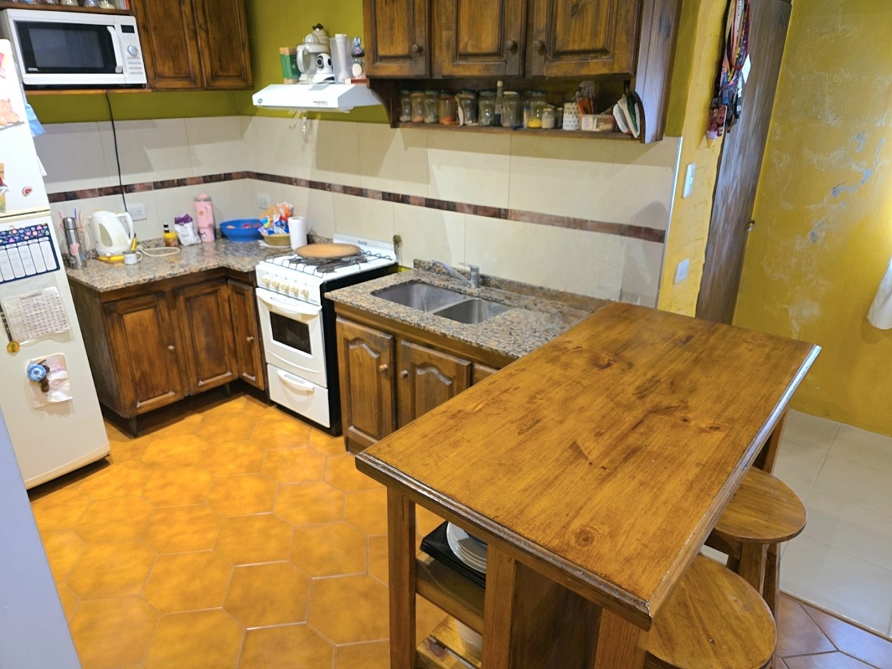 CASA CON PARQUE Y POSIBILIDAD DE FINANCIACION