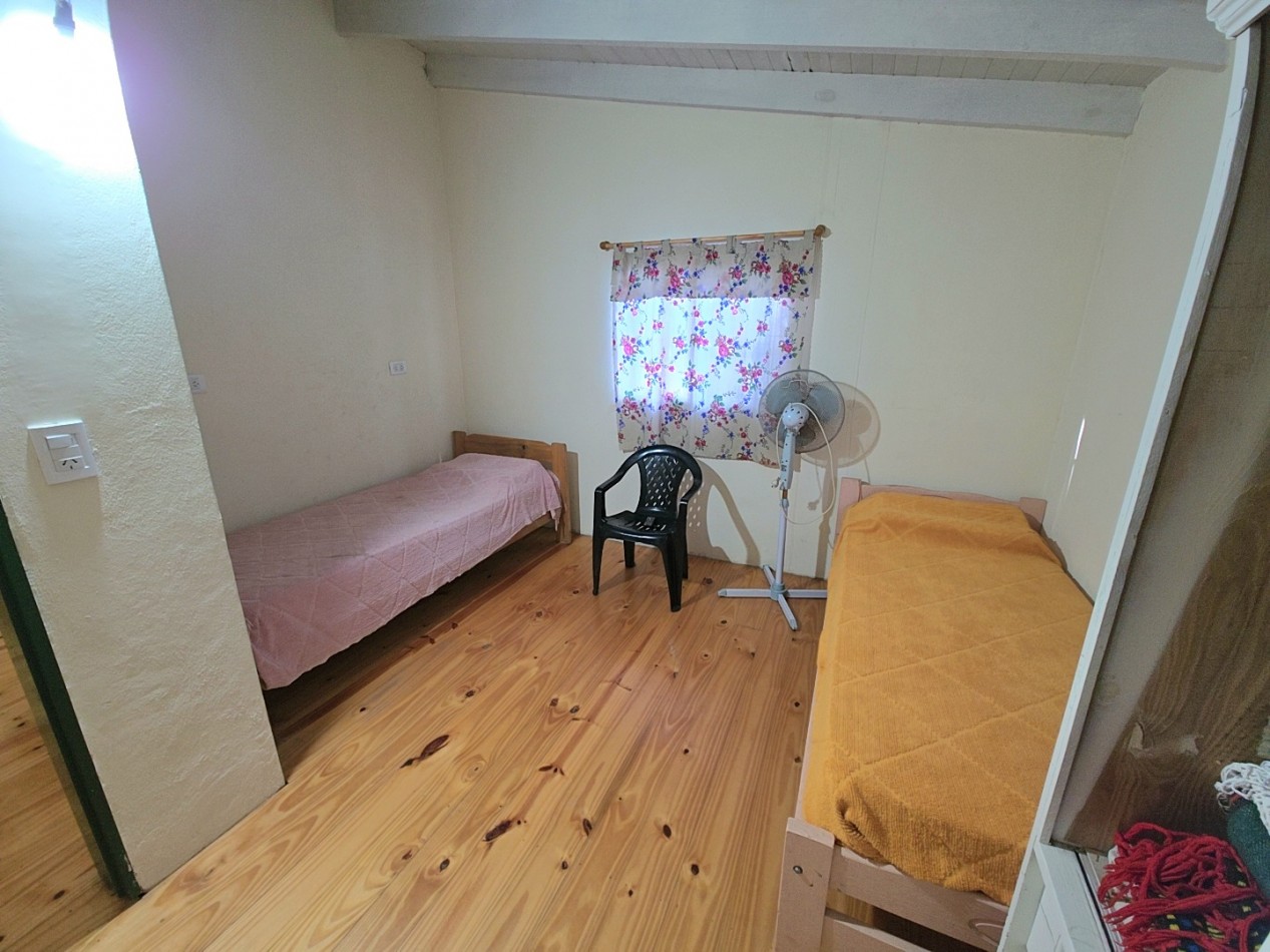 CASA EN 2 PLANTAS 5 AMBIENTES