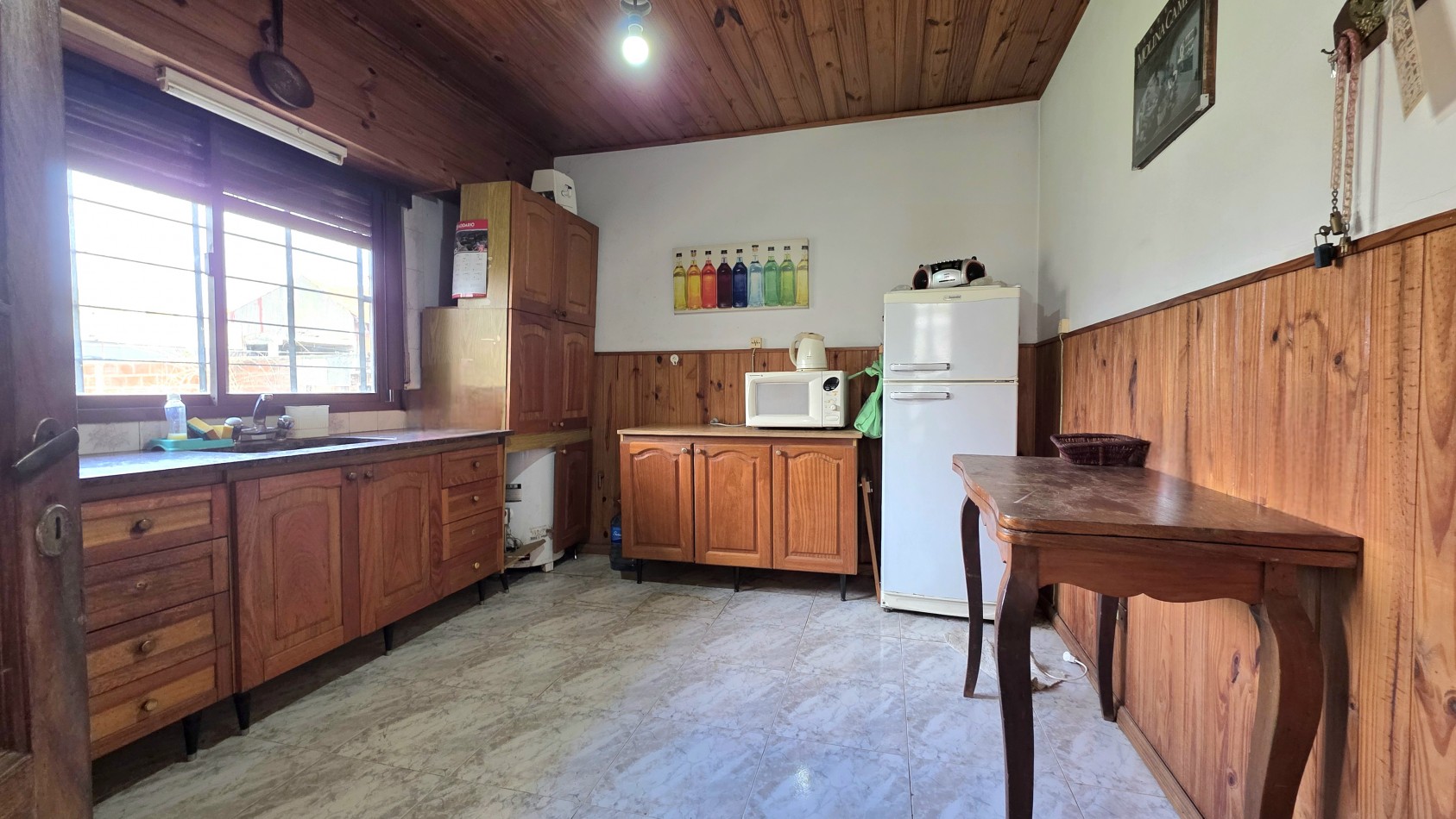 CHALET 4 AMB. CON FONDO (APTA CREDITO)