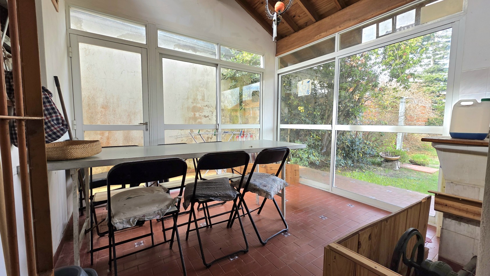 CHALET 4 AMB. CON FONDO (APTA CREDITO)