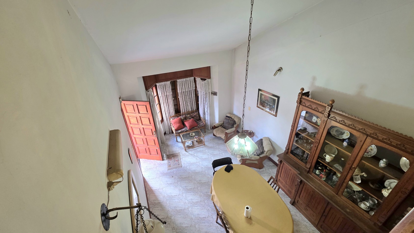 CHALET 4 AMB. CON FONDO (APTA CREDITO)