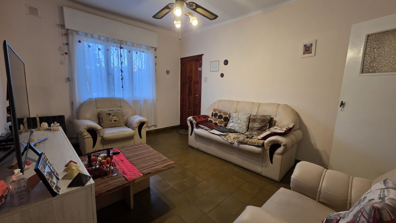CASA 4 AMBIENTES (APTA CREDTI)