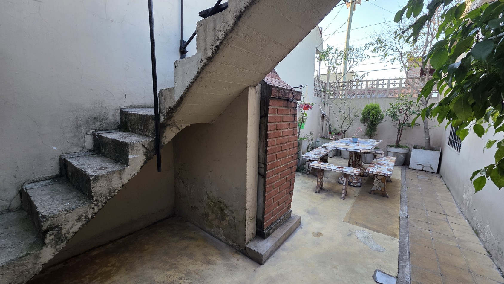CASA 4 AMBIENTES (APTA CREDTI)