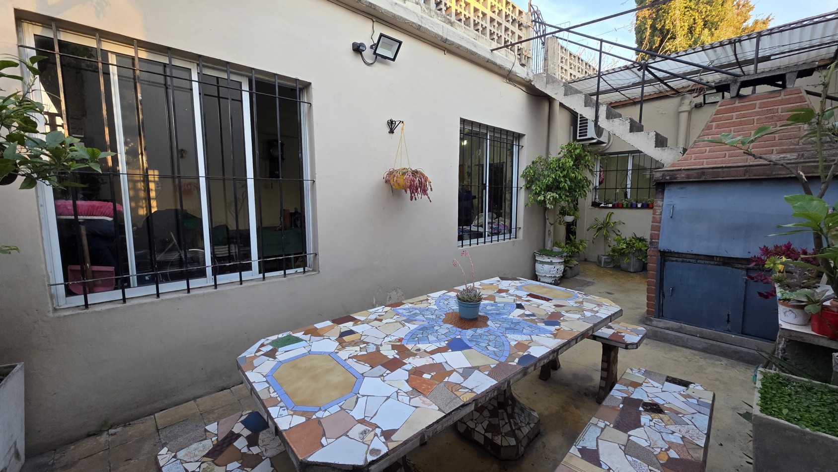 CASA 4 AMBIENTES (APTA CREDTI)
