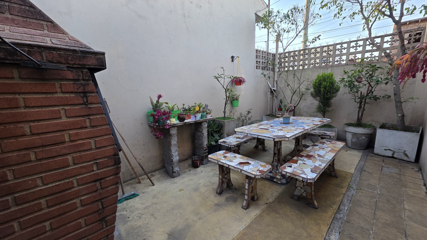CASA 4 AMBIENTES (APTA CREDTI)
