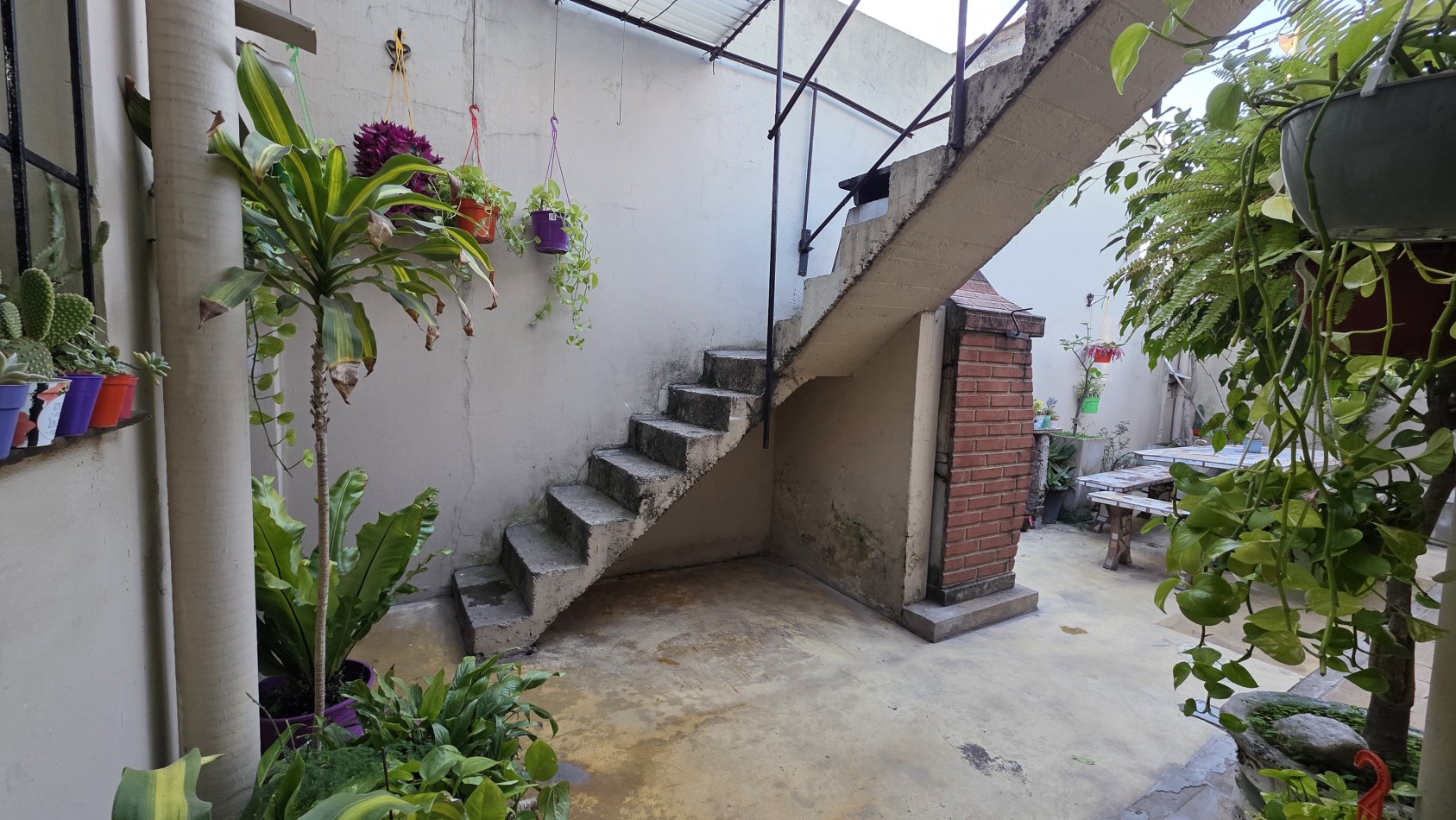 CASA 4 AMBIENTES (APTA CREDTI)