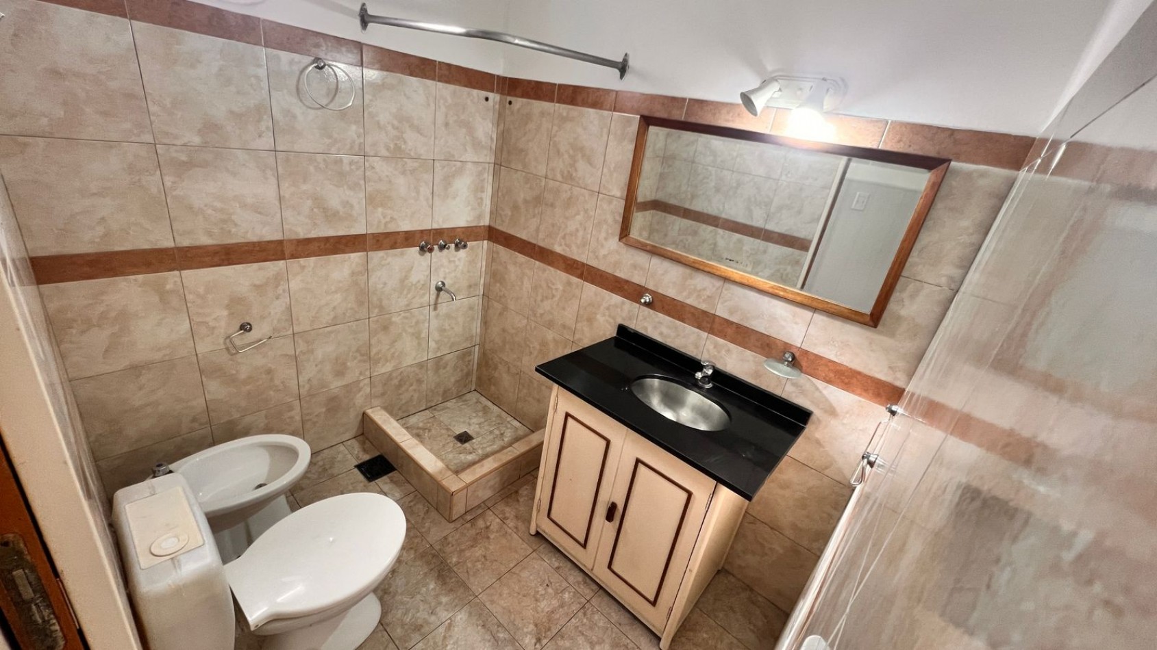 DEPARTAMENTO 2 AMBIENTES IMPECABLE ESTADO