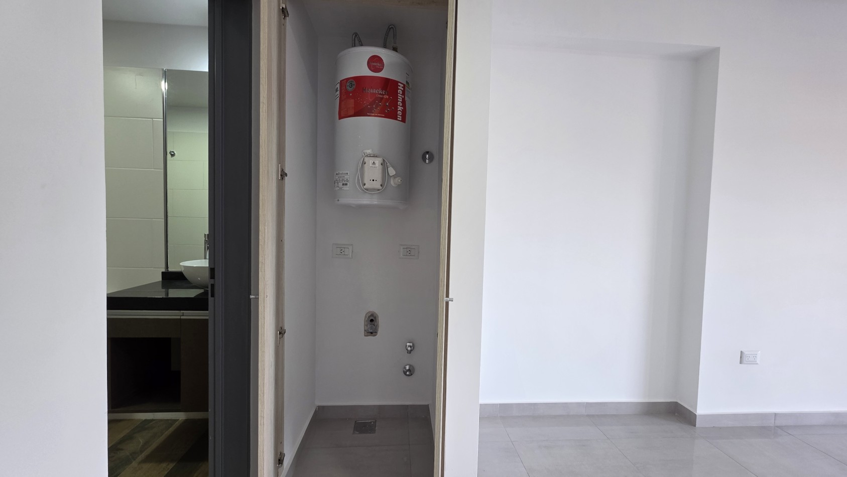 MONOAMBIENTE A ESTRENAR CON COCHERA Y/O CON TERRAZA PROPIA