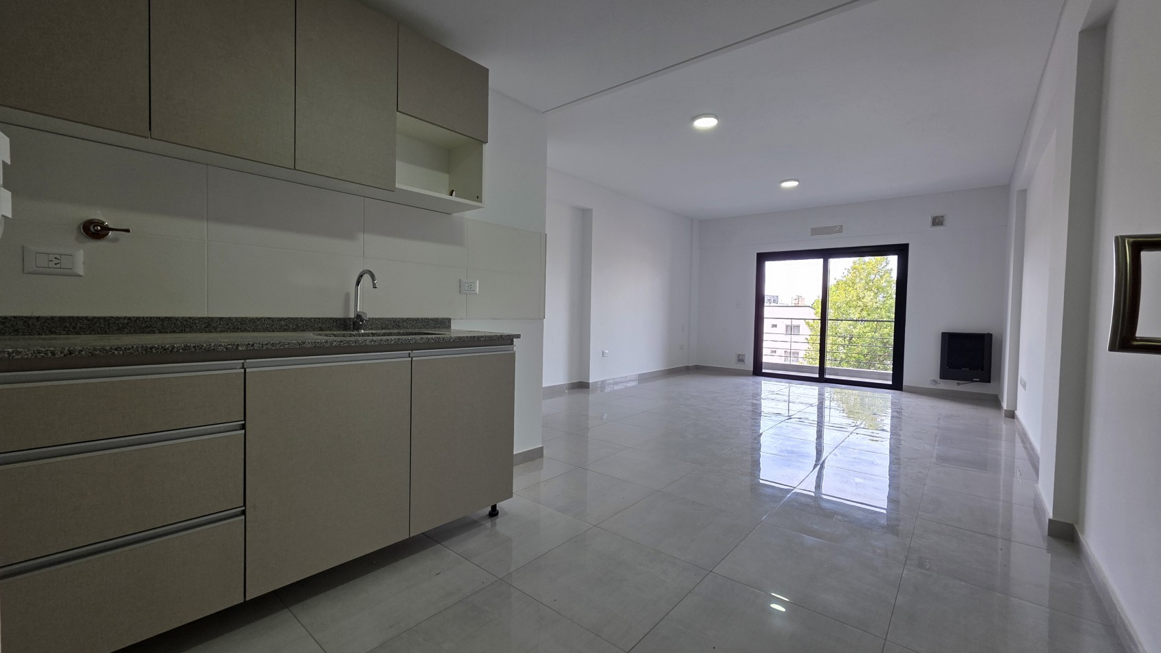 MONOAMBIENTES CON COCHERA Y/O TERRAZA PROPIA