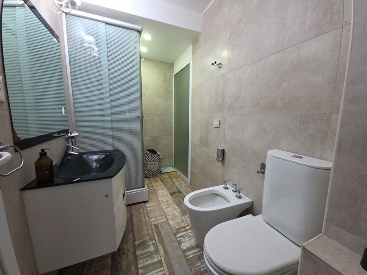 DEPARTAMENTO 4 AMBIENTES RESTAURADO A NUEVO