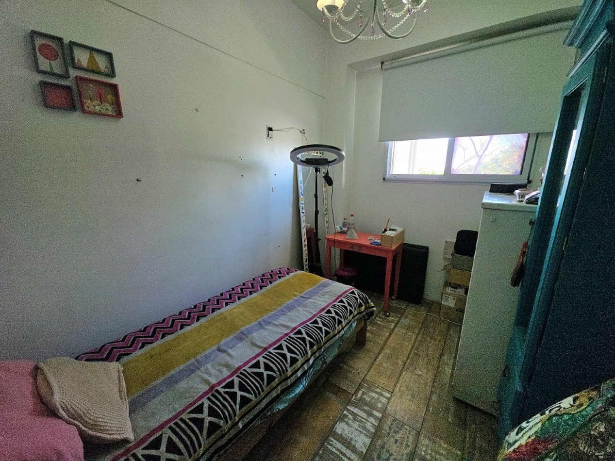 DEPARTAMENTO 4 AMBIENTES RESTAURADO A NUEVO