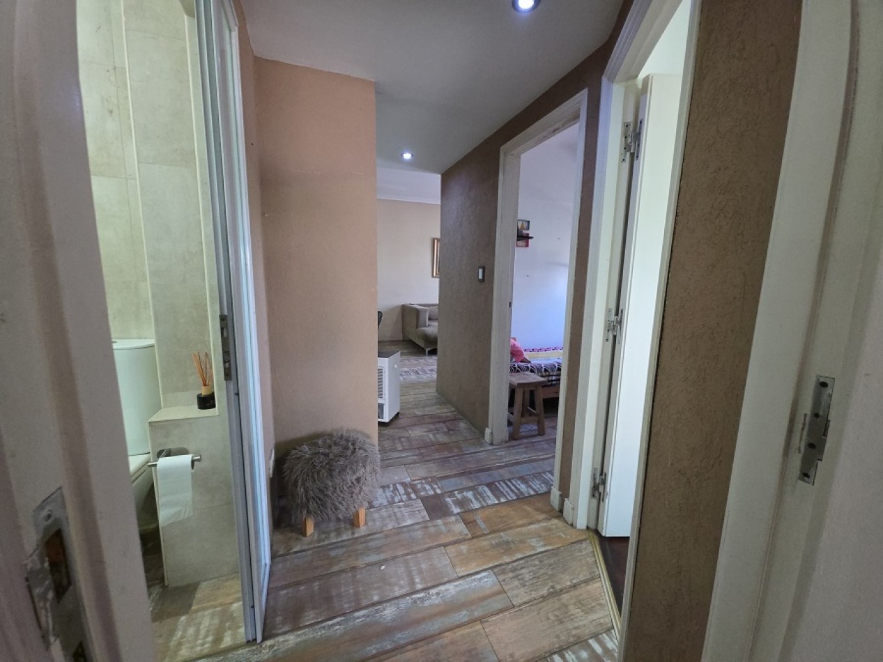 DEPARTAMENTO 4 AMBIENTES RESTAURADO A NUEVO