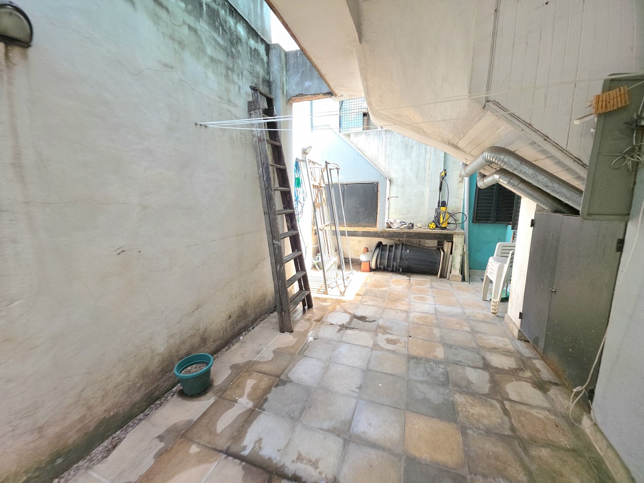 CASA 4 AMBIENTES EN 2 PLANTAS