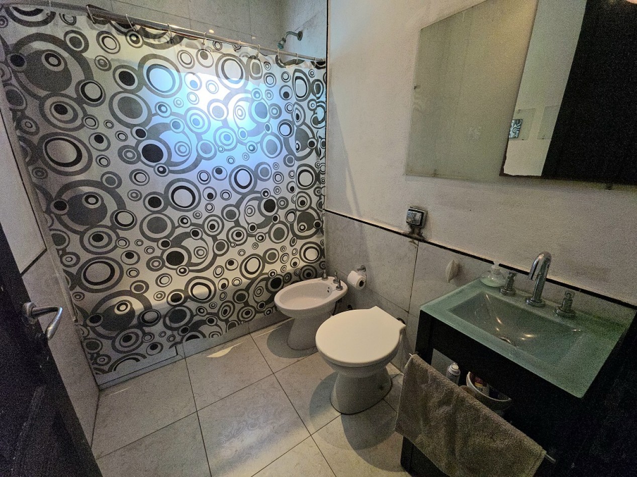 CASA 4 AMBIENTES EN 2 PLANTAS