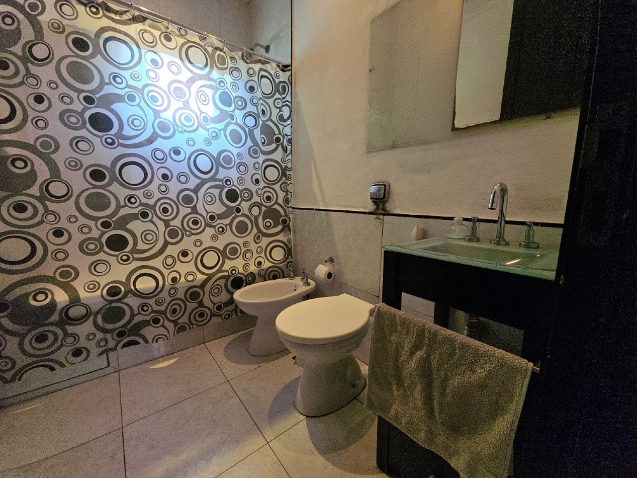 CASA 4 AMBIENTES EN 2 PLANTAS