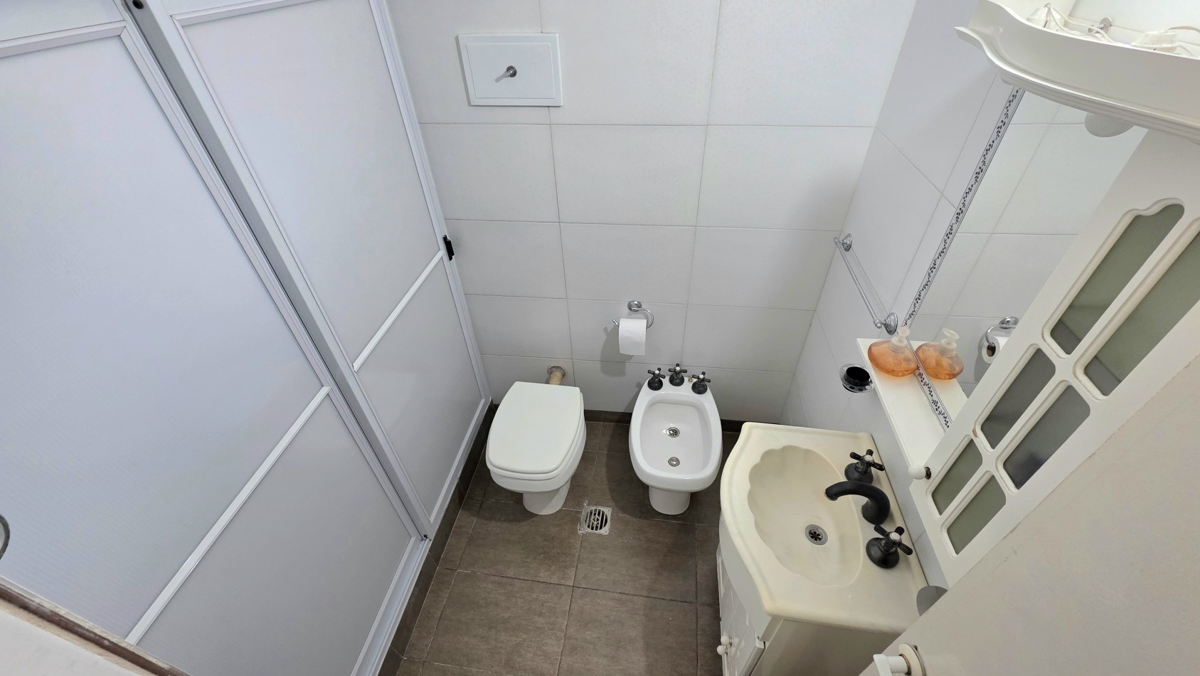 2 amb. en INMEJORABLE UBICACION