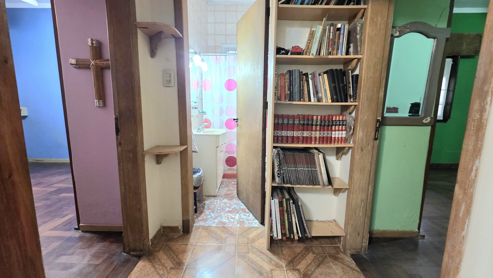 CHALET 3 AMBIENTES CON FONDO Y DEPTO