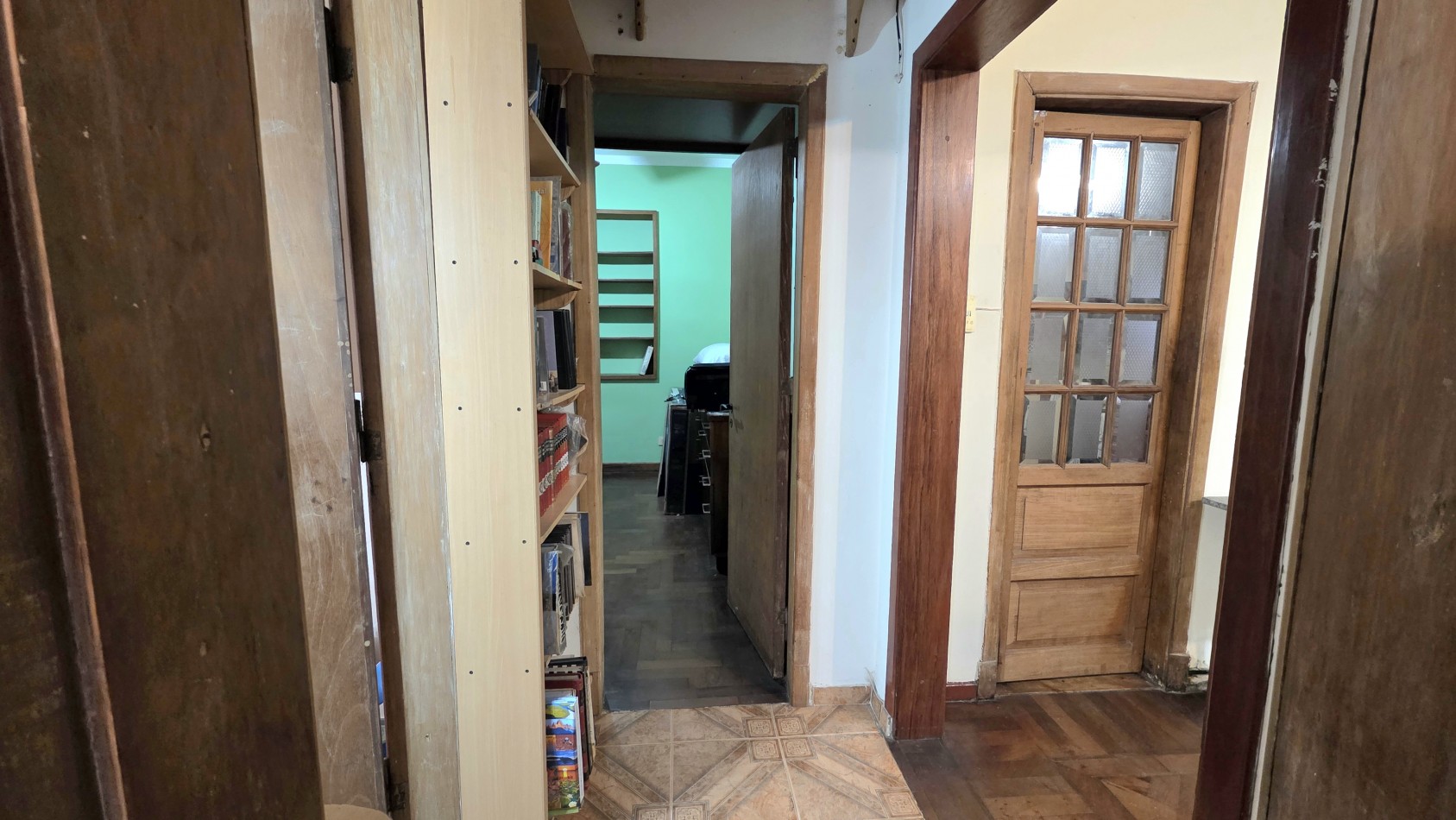 CHALET 3 AMBIENTES CON FONDO Y DEPTO