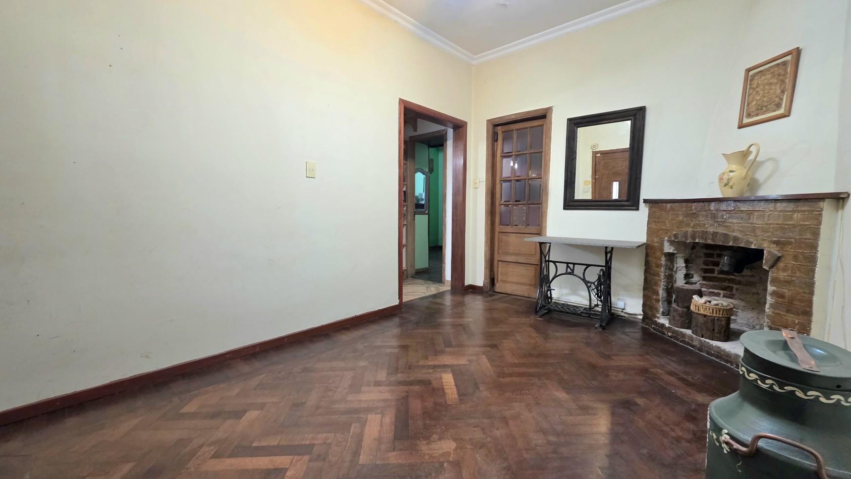 CHALET 3 AMBIENTES CON FONDO Y DEPTO