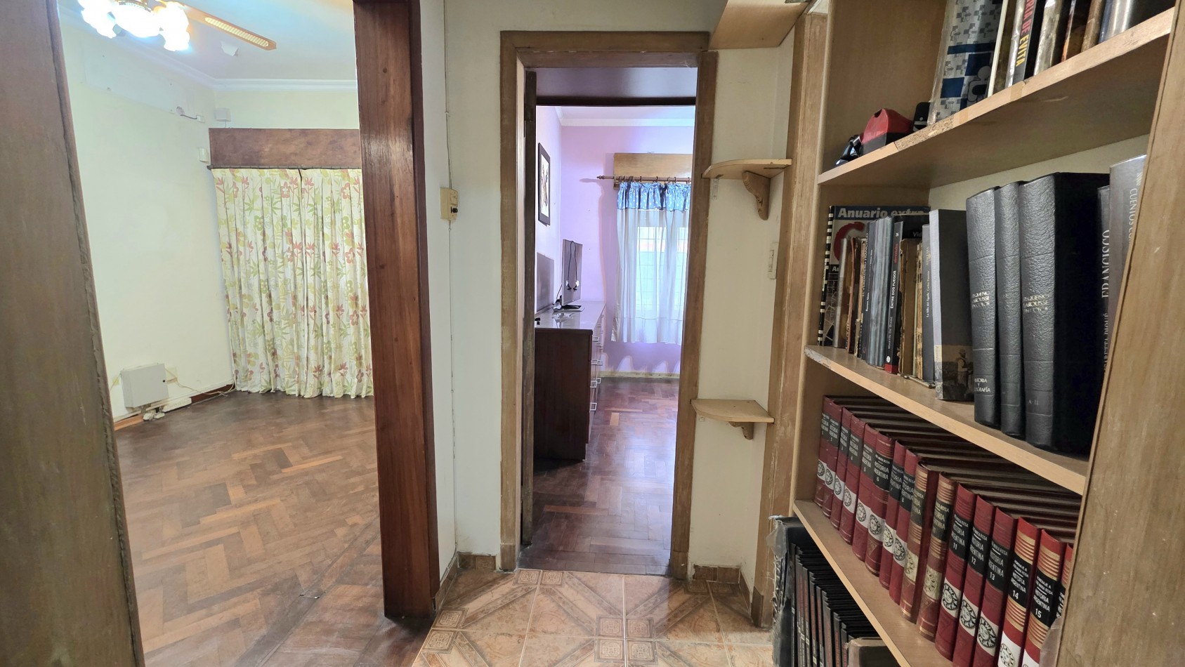 CHALET 3 AMBIENTES CON FONDO Y DEPTO