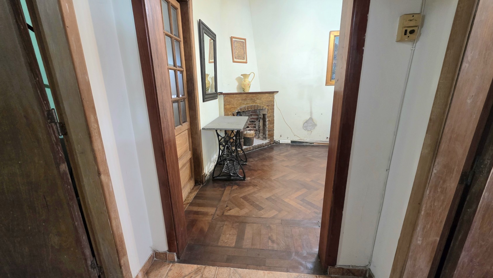 CHALET 3 AMBIENTES CON FONDO Y DEPTO