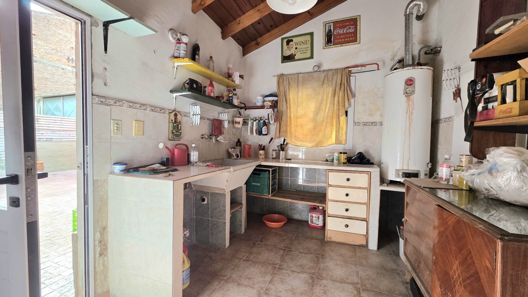 CHALET 3 AMBIENTES CON FONDO Y DEPTO