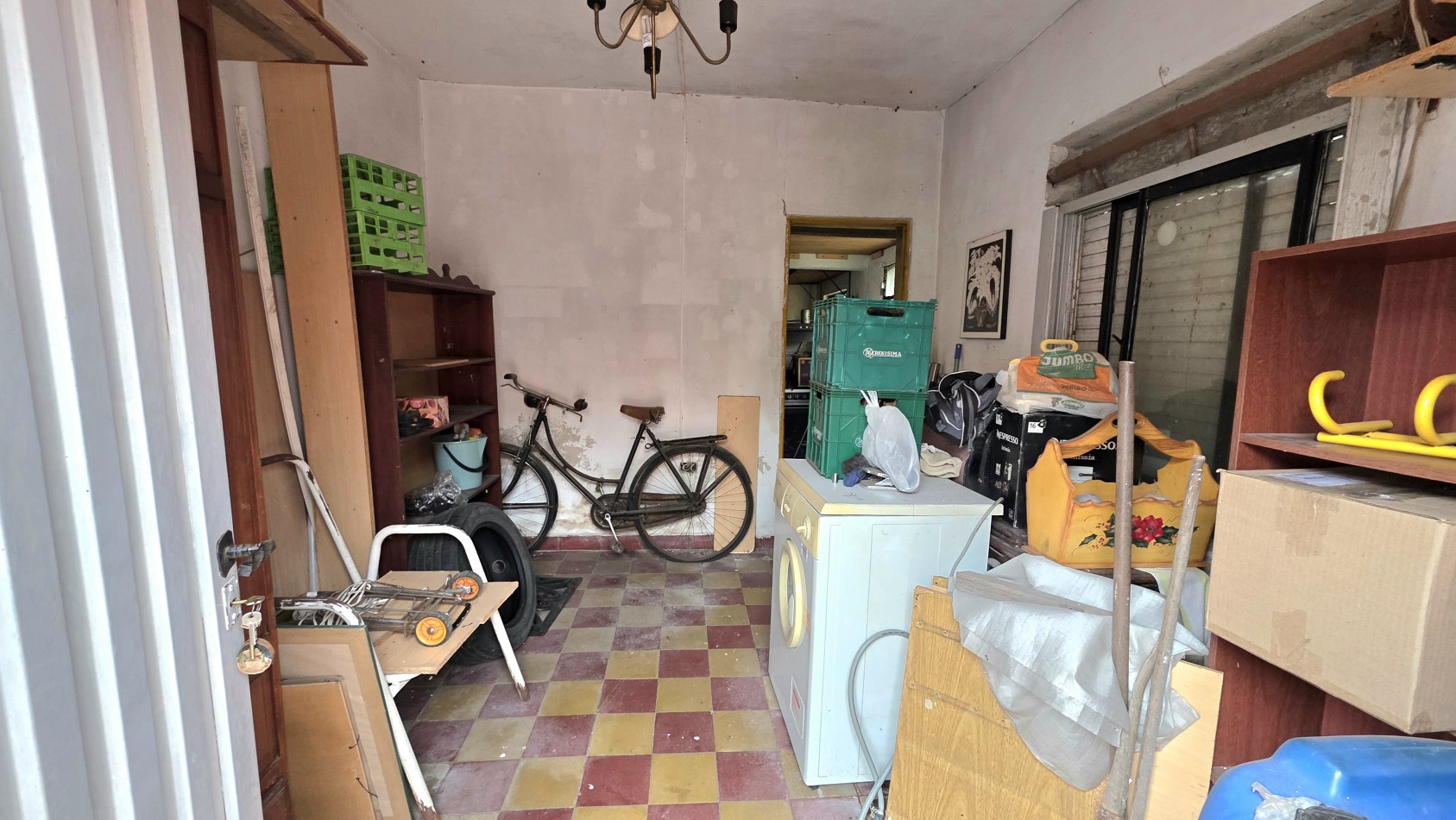 CHALET 3 AMBIENTES CON FONDO Y DEPTO