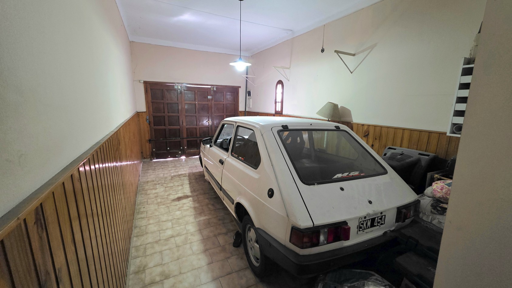 CASA 4 AMBIENTES CON FONDO