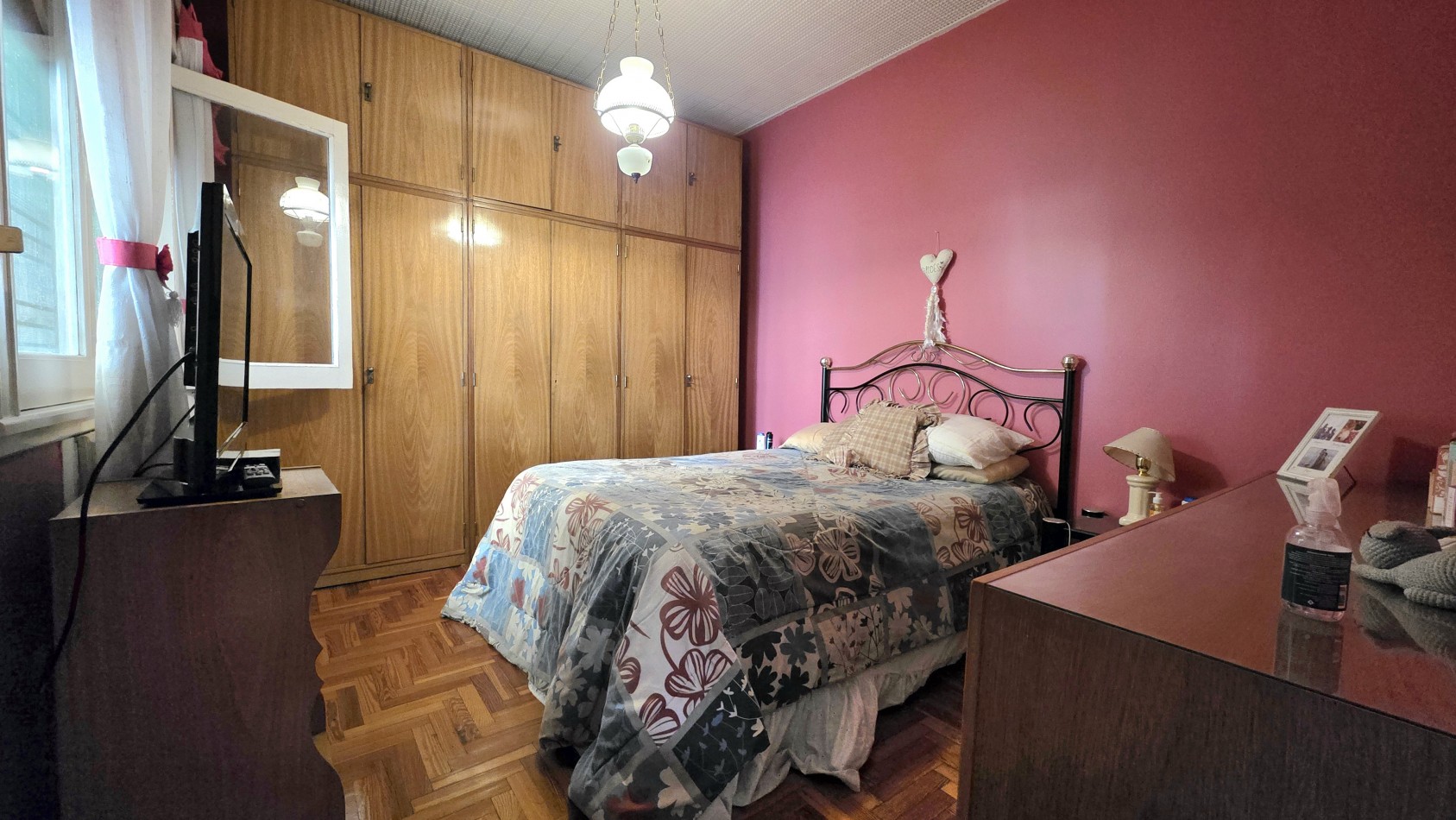 CASA 4 AMBIENTES CON FONDO