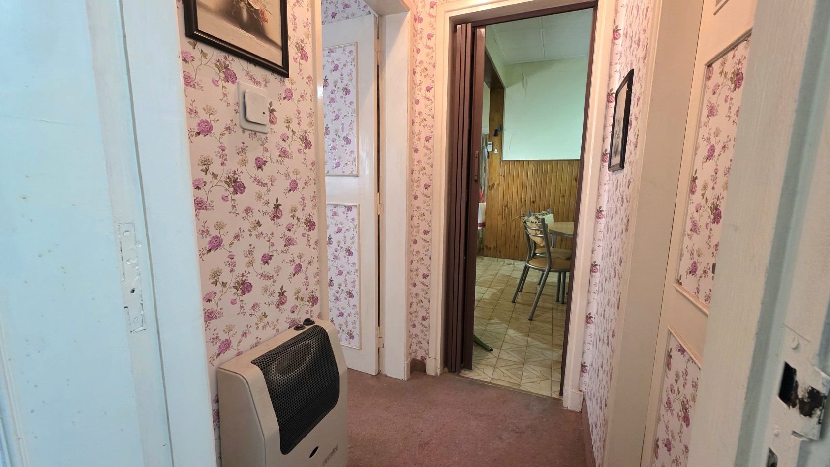 CASA 4 AMBIENTES CON FONDO