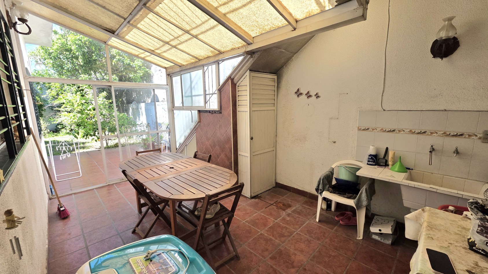 CASA 4 AMBIENTES CON FONDO