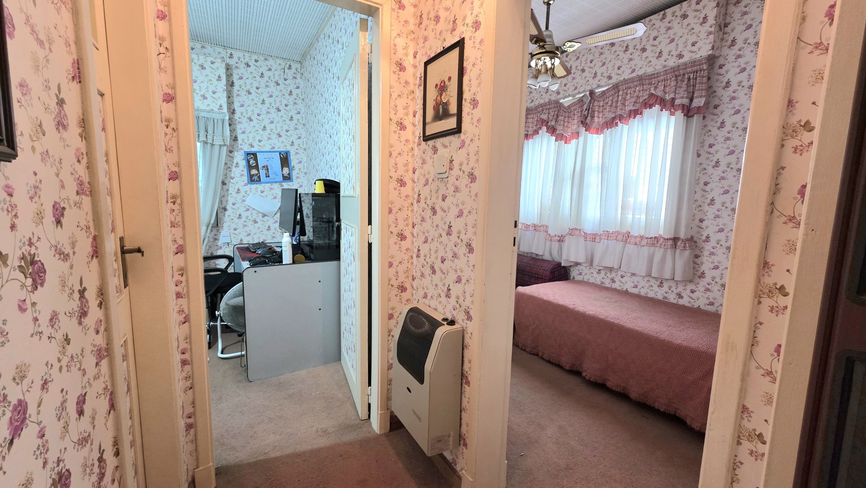 CASA 4 AMBIENTES CON FONDO