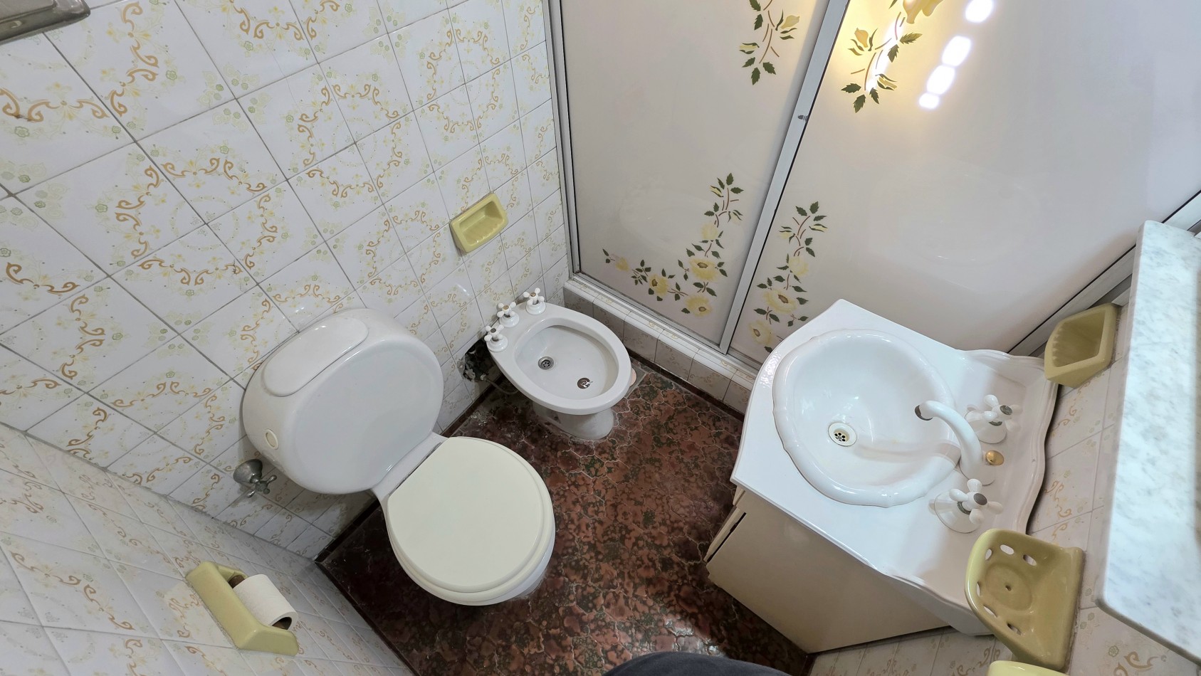 CASA 4 AMBIENTES CON FONDO